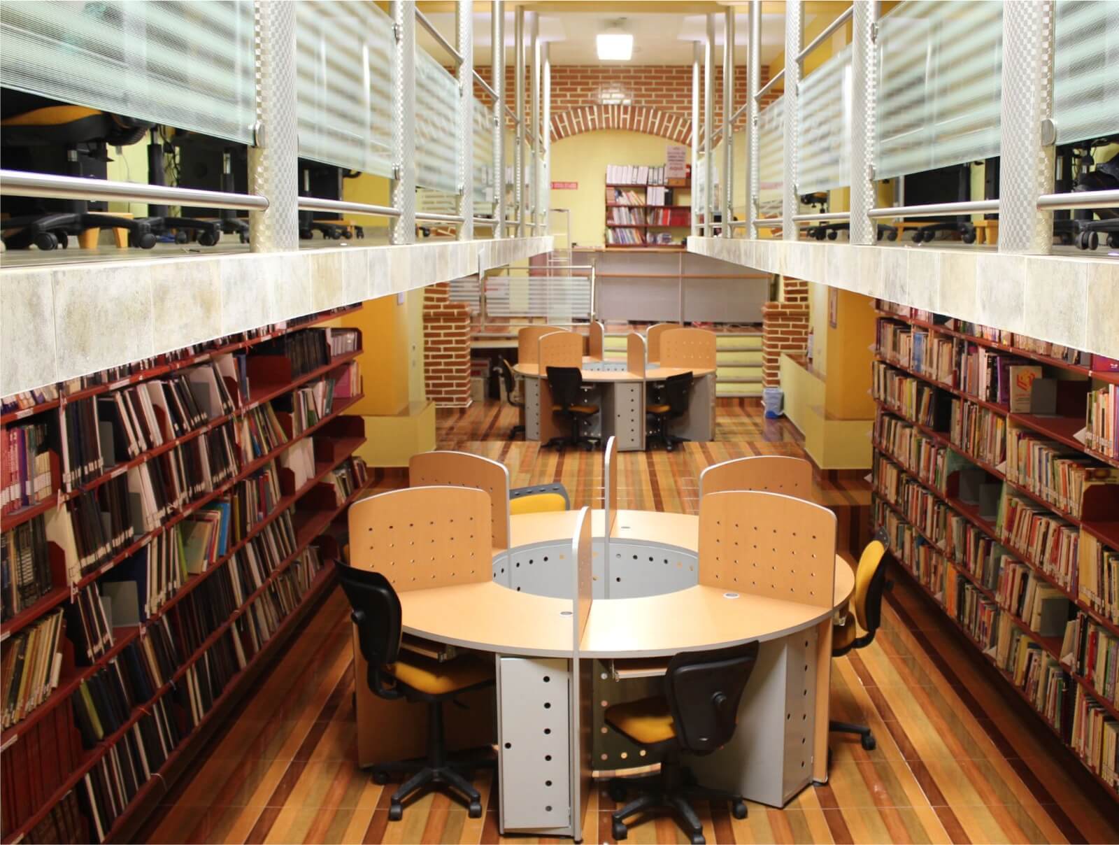 biblioteca de bachillerato Carl Rogers
